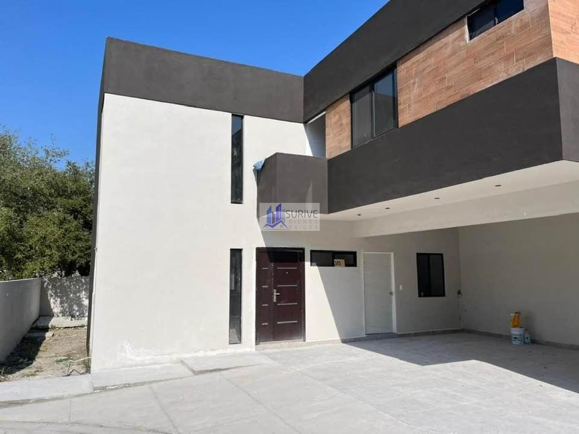 casa en venta en cumbres de Santiago